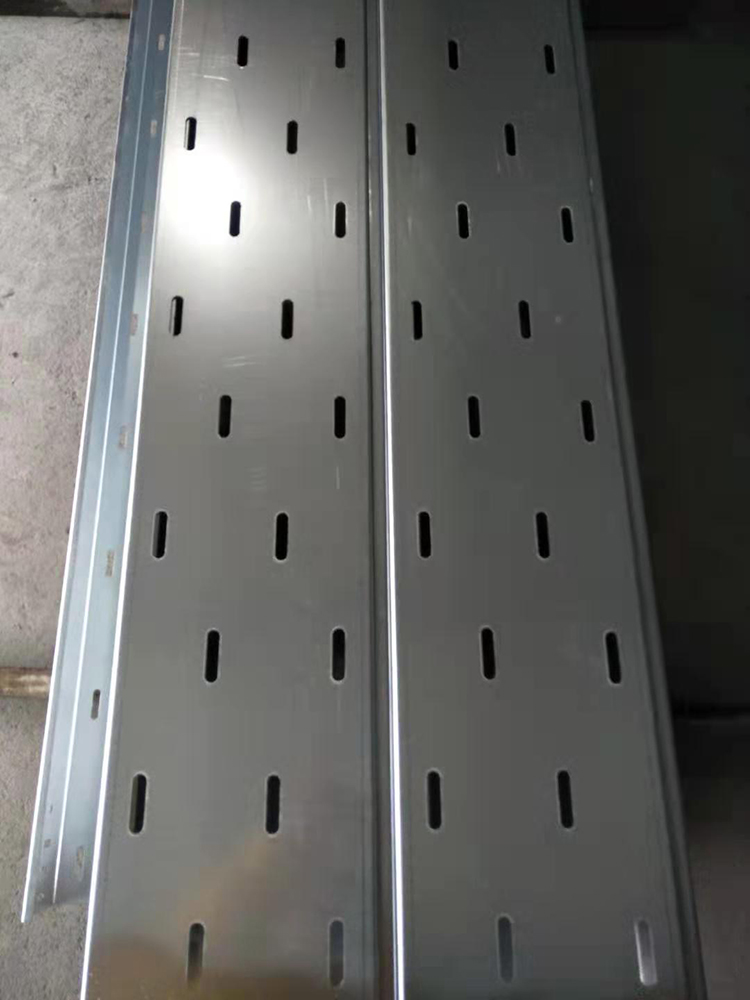 直通托盤式橋架在安裝上為何能夠省心？